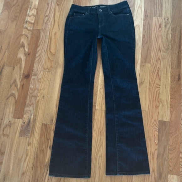 DKNY SoHo Bootcut Darkwash Jeans Sz 2 - Picture 1 of 9